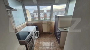 Apartament cu 3 camere de vanzare, 75.77 mp, in Carpati 2 - imagine 15