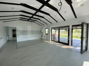 Casă modernă pe un nivel, 500 mp teren, zona Partoș - Alba Iulia - imagine 10