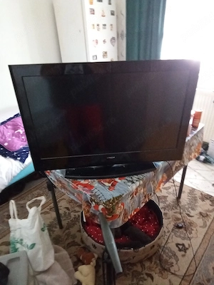 De vinzare televizor