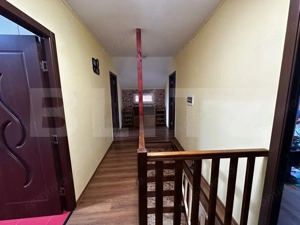 Casa individuala cu 4 camere si teren 640mp,Vintul de jos - imagine 10
