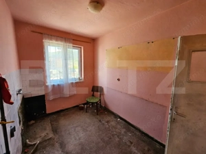Apartament 2 camere, 52 mp, decomandat, etaj 2 – necesită renovare, Cugir - imagine 4