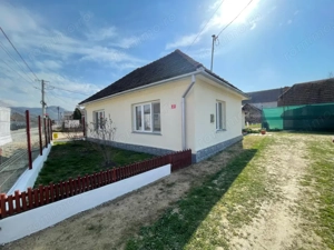 CASA in Seini Ideală pentru cei care caută liniște, spațiu și confort modern! - imagine 2