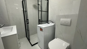 Apartament 2 camere, 43 mp, zona Central  - imagine 10