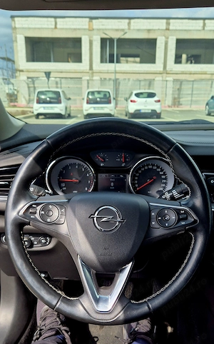 Opel Insignia 1.5 benzina 2019 - imagine 3