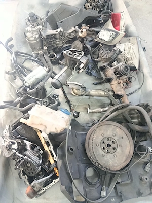 vand piese a4 b7 2007 motor 2.0 - imagine 5