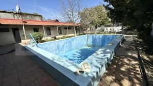 Casă spațioasă, complet mobilată, cu piscină si panouri fotovoltaice in Uroi  - imagine 19