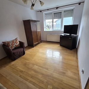 Chirie Apartament 3 Camere Zona Spitalul Județean Oradea Etaj 1 - imagine 3