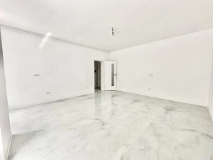 Apartament decomandat - 1 camera - Balcon - Loc de parcare - Giroc - imagine 3