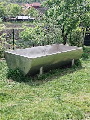 Vând vană inox 