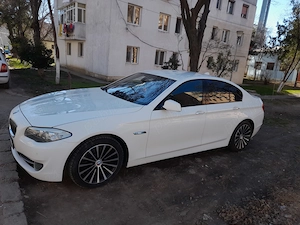 BMW 520 2012 - imagine 4