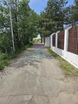 Prahova, orasul Boldesti-Scaeni, satul Seciu, teren 3007mp, d=36m - imagine 2