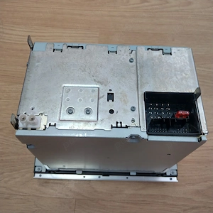 Audi Concert EU B7 Radio 8E0035186AK BVX   Original OEM   Deblocat   De Vanzare - imagine 3