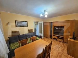Apartament 2 camere, mobilat și utilat, etaj 3/4 – zonă liniștită, Cugir