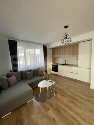 Apartament cu 3 camere, etajul 3, mobilat modern, parcare, Tineretului