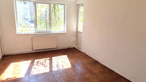 Vand apartament 3 camere Alexandria - imagine 4