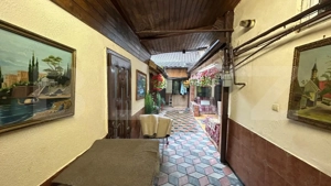 Proprietate versatilă, 4 incaperi, 300 mp, în zona centrală
