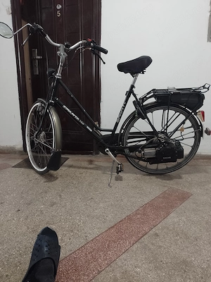 Vand bicicleta cu motor cu benzina SACHS