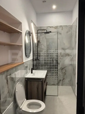 Apartament ultracentral de vanzare  – lângă parc  - imagine 10