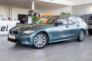 BMW Seria 3 320 xDRIVE - imagine 3