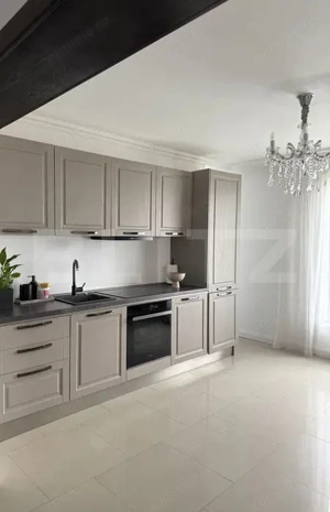 Duplex ultrafinisat cu 3 dormitoare, 230 mp, zona superba - imagine 3