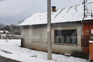 Casa cu teren de vanzare in Uriu 