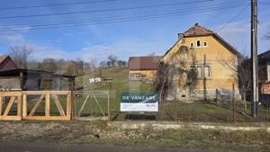 Casa cu teren 3.800 mp, cu 35 m front stradal, la 10 km de Bistrița, Monariu