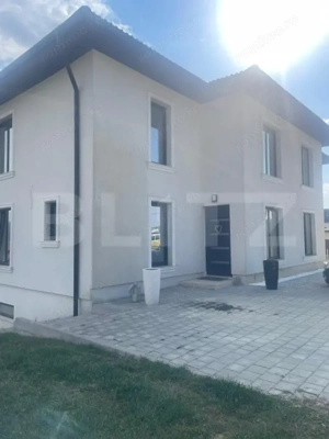 Duplex ultrafinisat cu 3 dormitoare, 230 mp, zona superba - imagine 6