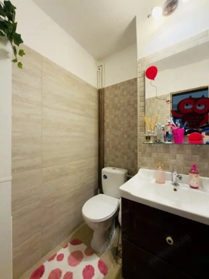 Apartament 3 camere, decomandat, etaj 1, zona Aradului  - imagine 10