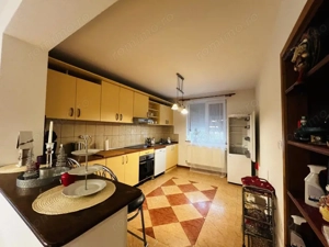 Vila 6 camere mobilata-  320 mp utili - zona Bogdanestilor - imagine 5