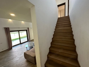 CASA SPATIOASA  CU GARAJ SI TEREN DE 600 MP - imagine 15