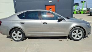 Skoda octavia 2019 dsg 227080 km 1.6 tdi - imagine 14
