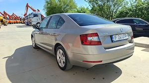 Skoda octavia 2019 dsg 227080 km 1.6 tdi - imagine 12