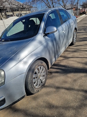 vând sau schimb Volkswagen jeta 
