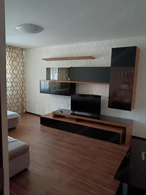 Apartament decomandat, 55 mp, zona Sarari