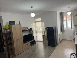 Apartament modern 2 camere | decomandat | parcare | zona Mandra - imagine 3
