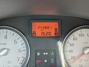 Dacia Sandero 1.4 MPI Laureate - imagine 6