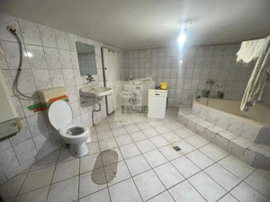 Casa individuala cu 6 camere si 3 bai si 1413 mp teren in Blaj - imagine 11