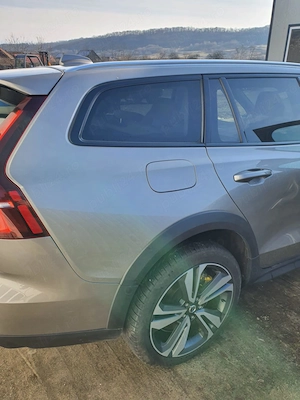 Volvo V60 Cross Country 2018 - 2023 20 d euro 6 cod motor D4204T14
