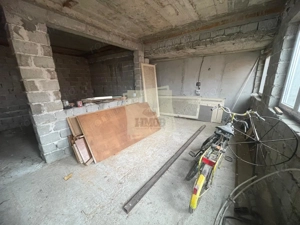 Casa individuala cu 6 camere si 3 bai si 1413 mp teren in Blaj - imagine 10