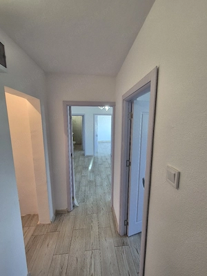 Vand apartament 2 camere 