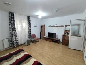Cladire 460 mp utili, 14500 mp teren INTRAVILAN - imagine 4