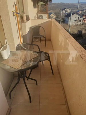 Apartament 3 camere, decomandat, loc de parcare + boxa - Valea Adanca - imagine 6