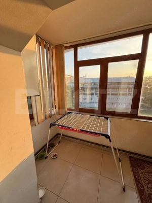 Apartament 3 camere, 67 mp, zona Nicolina - imagine 12