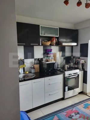 Apartament 3 camere, 67 mp, zona Nicolina - imagine 2