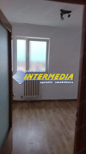 Apartament cu 3 camere de inchiriat in Cetate zona Bulevard Alba Iulia mobilat  - imagine 5
