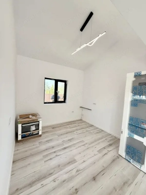 CASA NOUA ZONA LILIECI - imagine 4