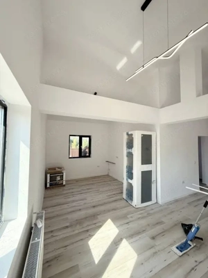 CASA NOUA ZONA LILIECI - imagine 13