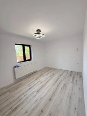 CASA NOUA ZONA LILIECI - imagine 11