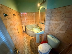 Apartament 3 camere, 64 mp, decomandat, zonă Cetate –ideal locuință sau investie - imagine 13