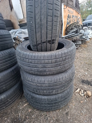 vand set 4 anvelope 215 55 16 pireli de vara bune 